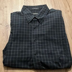 Men’s XL Arrow Dress Shirt